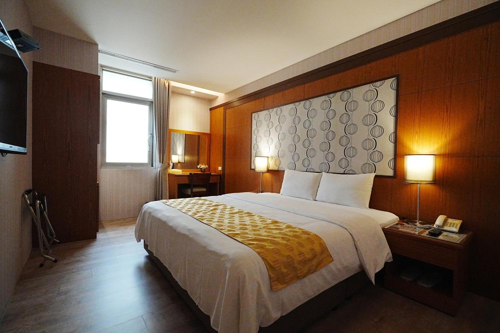 York Hotel Taipei Exterior photo